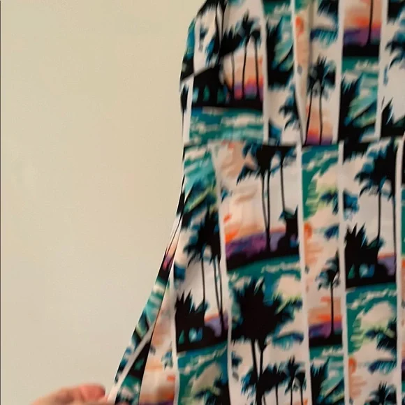 Nicole Black and Blue Graphic Tank Top - Picture 7 of 12